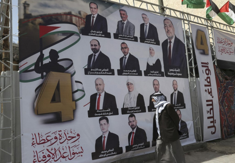 Palestinians vote in second phase of municipal elections