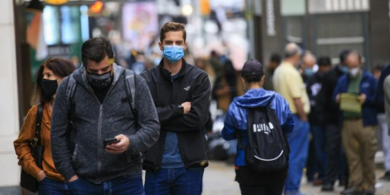 Americans may still have to wear masks in 2022: Fauci