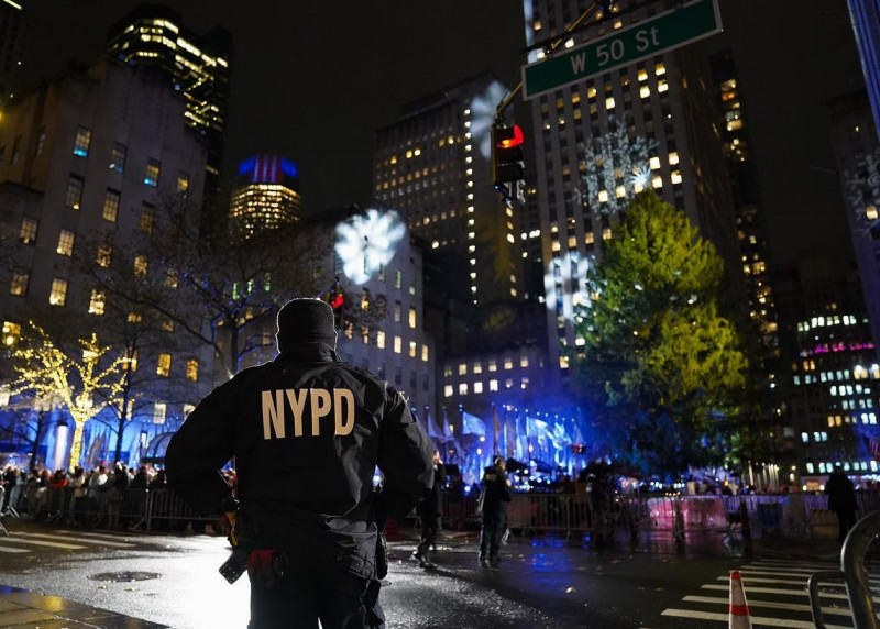 Teen charged in machete attack on three police in New York City