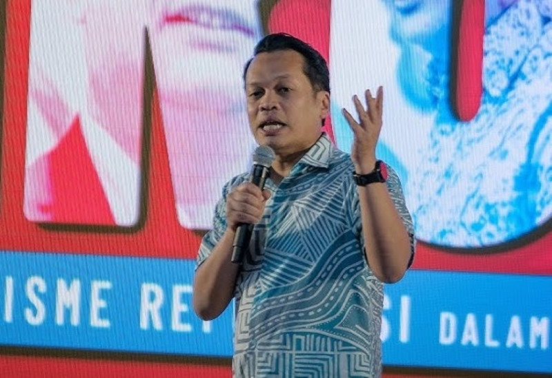 Nik Nazmi urges PKR delegates: ‘Don’t sell your votes cheaply – they shape our future’