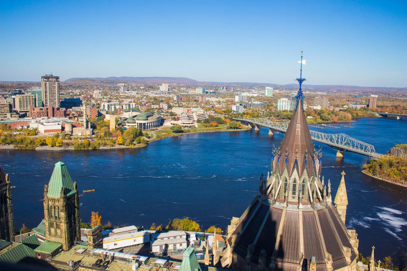 Canada extending current Covid-19 border measures