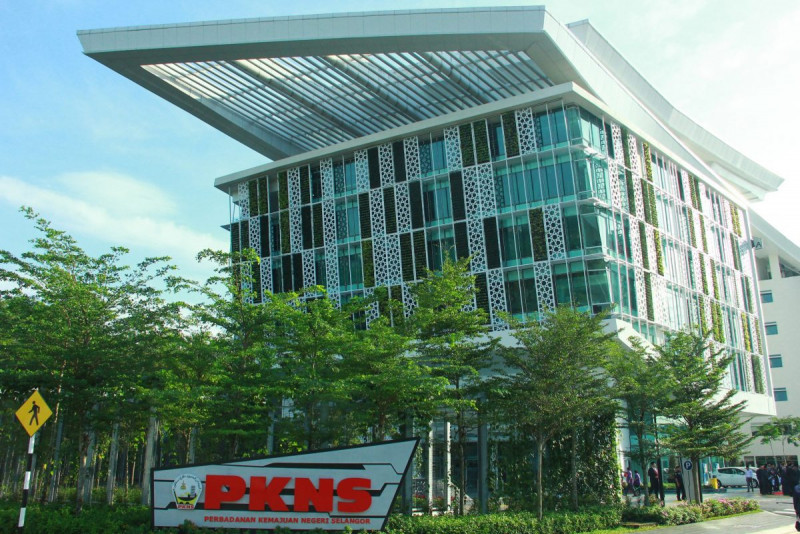PKNS to build one-stop centre for entrepreneurs, more healthcare facilities 