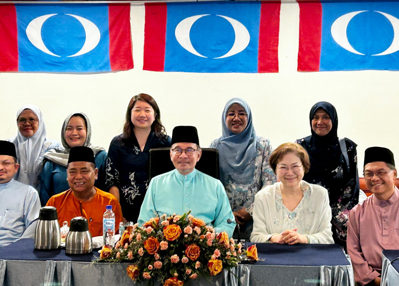 Anwar to pick Sabah PKR chief at leadership meeting 