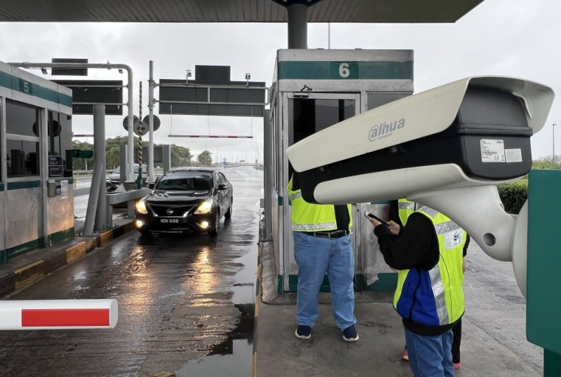 PLUS launches Malaysia’s first open-payment toll pilot using ANPR technology