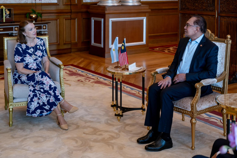 Argentina pledges support, protection for Malaysian investments - PM Anwar