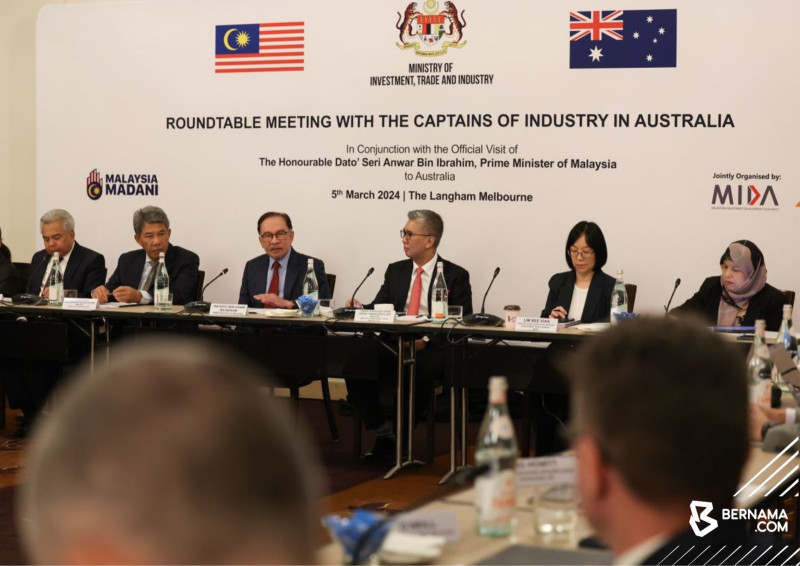 Eight Australian firms commit to new investments, expansions in Malaysia: Zafrul