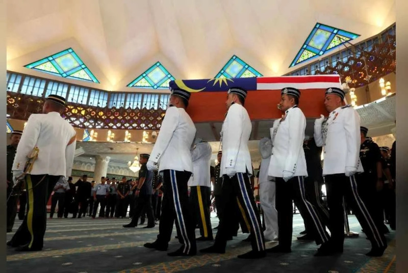 Tun Abdullah Ahmad Badawi laid to rest at National Heroes’ Mausoleum