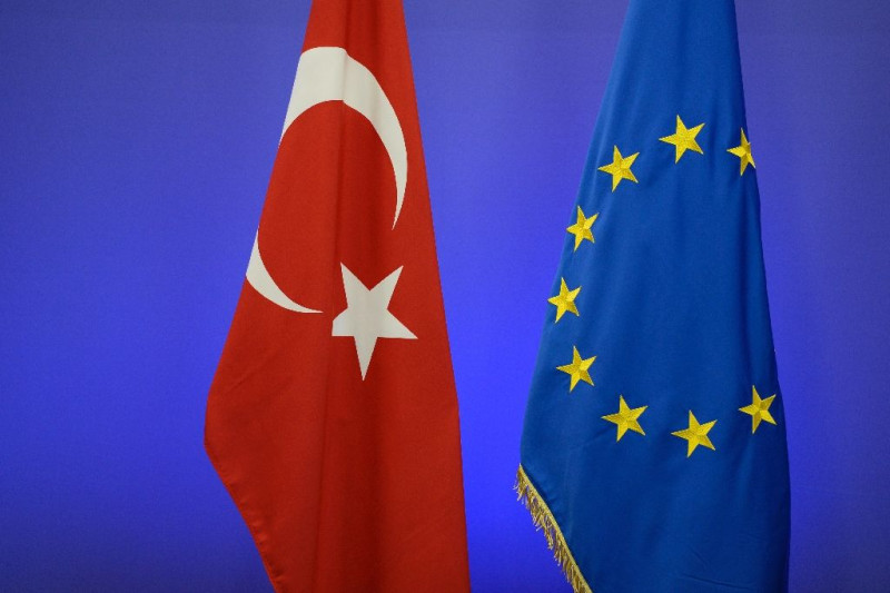 EU threatens Turkey with sanctions unless 'provocations' stop