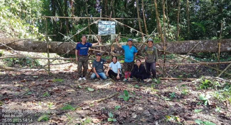 Penan communities mount human blockades to halt logging in ancestral forests