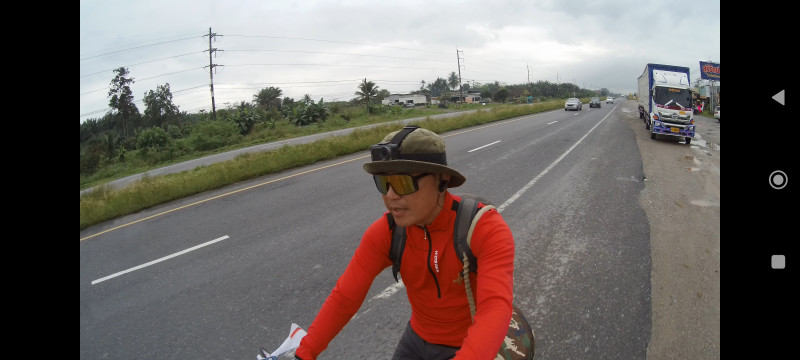 Overcoming adversity: private tutor completes 3,800km cycle trek for charity