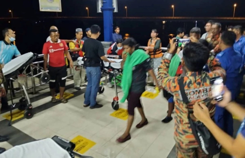 Limited life jackets, drug positive driver may have caused 3 deaths as boat capsizes