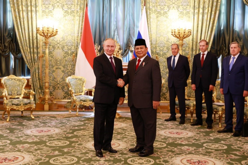 Sign of sovereignty: Prabowo skips G-7 for Russia, drawing scrutiny over Indonesia’s neutrality