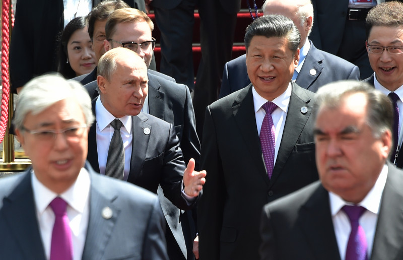 Putin, Xi meet for high-stakes talks in challenge to West