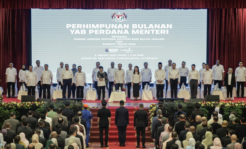 PM urges strict anti-corruption action and digital bureaucracy overhaul