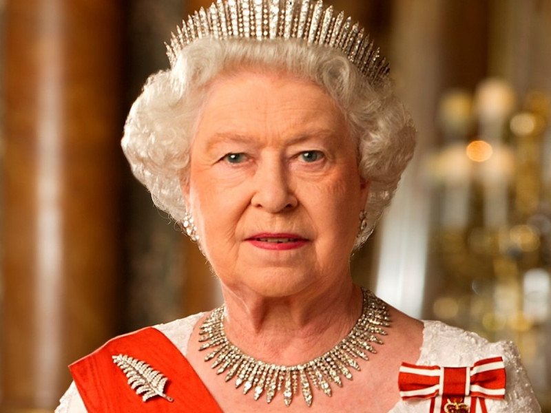 Queen Elizabeth to get Covid-19 vaccine ‘in weeks’