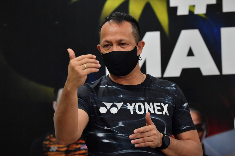 Rexy Mainaky more suitable for hands-on training, not receiving reports: Roslin