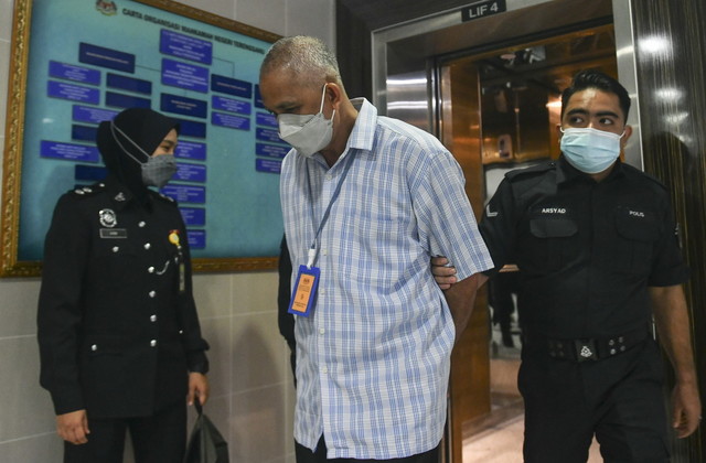 Ex-headmaster faces charges of sexual assault, rape of student
