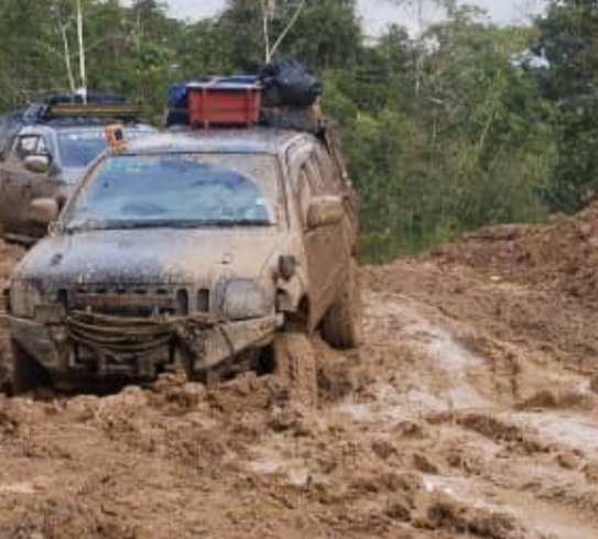 Muddy Christmas: Native rights body highlights Sarawak’s horrendous rural roads 