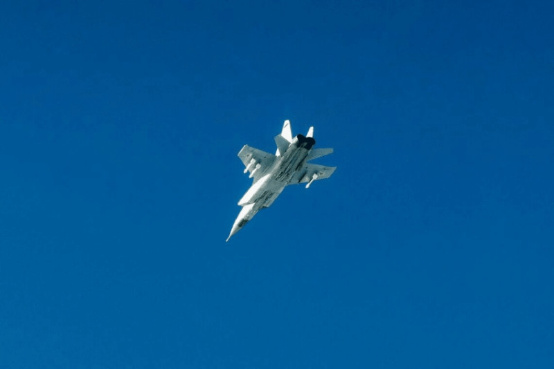Russian jets enter Estonia's airspace in latest test for NATO