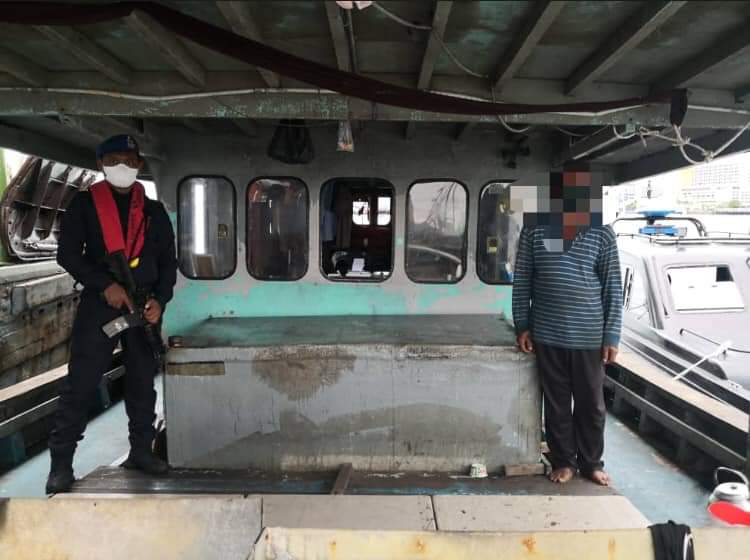 6,700 litres of diesel hidden on trawler seized in Sabah