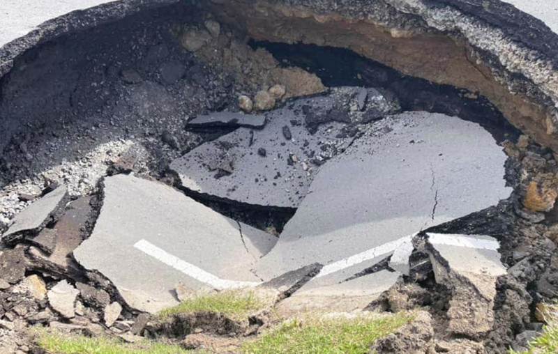 Gaping 3m sinkhole appears in middle of Sabah road