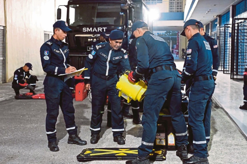 SMART Team to leave for Nepal today as search for 55 Malaysians continues