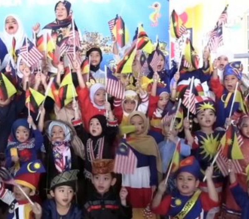 Kindergarten kids put on vibrant show of patriotism for Merdeka Day