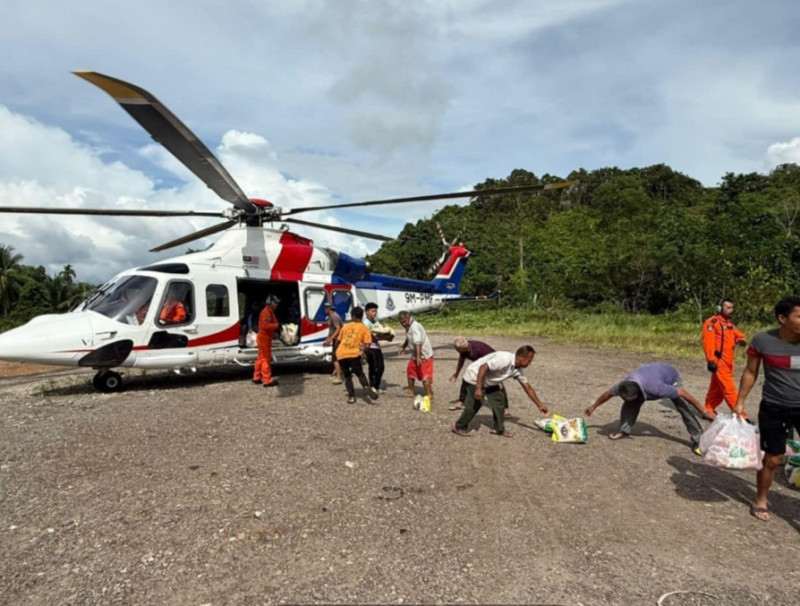 Helicopters used for urgent flood aid missions in Sarawak