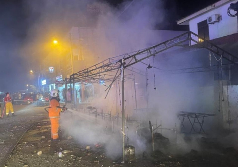 Council revokes fireworks stall permit after early-morning blast in Seberang Perai