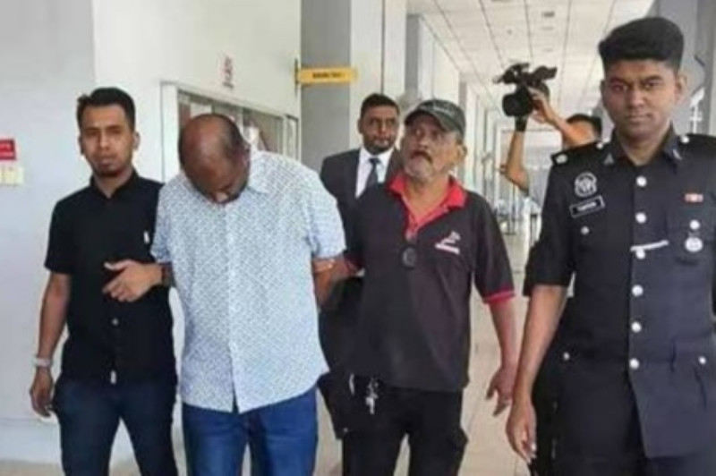 Site Manager pleads not guilty to machete attack in shopping centre