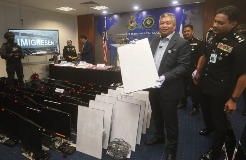 Immigration busts international scam syndicate operating from unused Kuantan resort