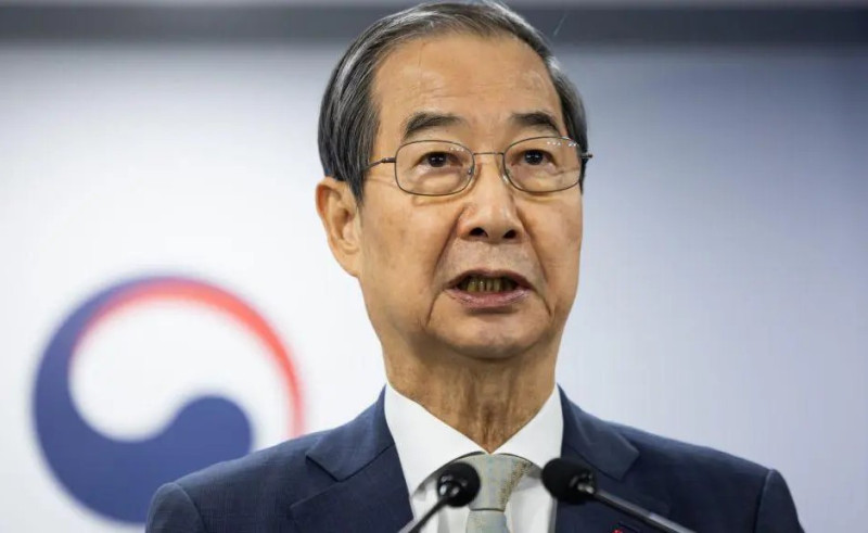 South Korea’s ex-Prime Minister Han says he will seek the presidency in June election