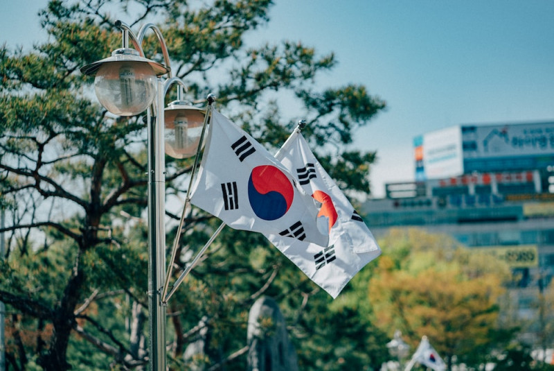 S. Korean soldier fires near border by mistake: report