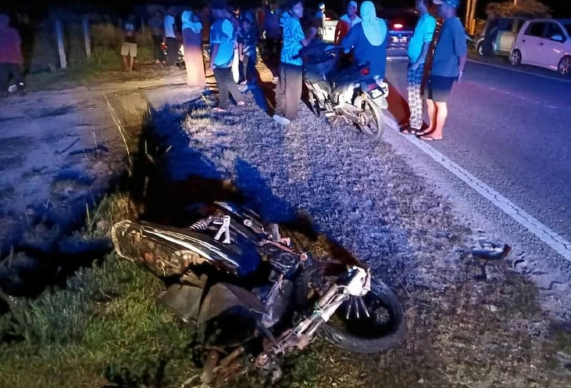 Form four student killed after car crosses into opposite lane in Setiu crash