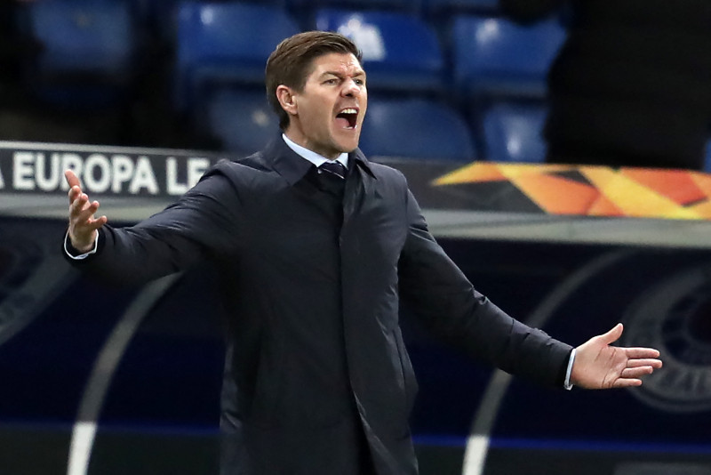 Stevie G’s boys beat Leeds United