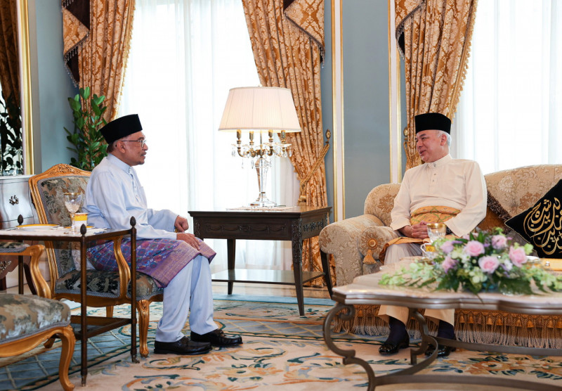 Prime Minister extends birthday wishes to Sultan of Perak