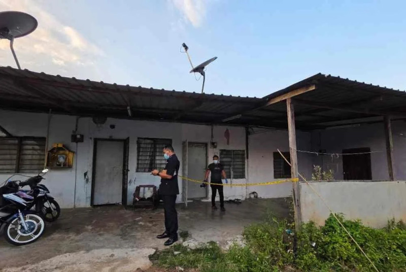 Mother and adult son found dead in locked Kedah home