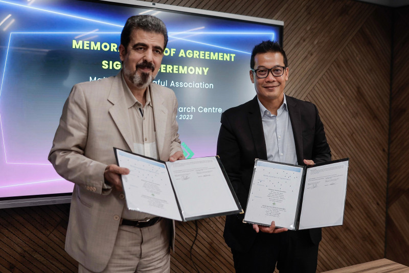 M’sia, Iran ink MoA to boost respective takaful industries