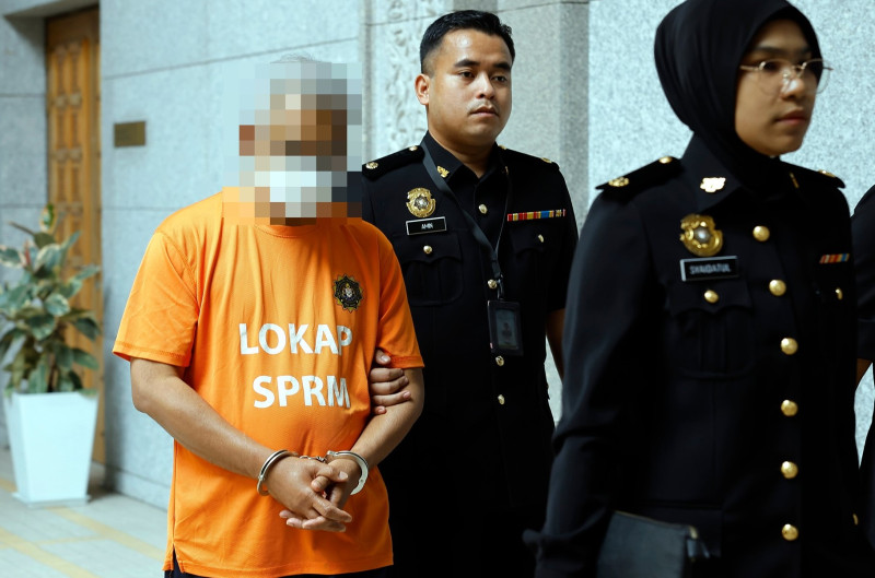 MACC freezes 14 bank accounts in RM300 million investment probe involving ‘Tan Sri’