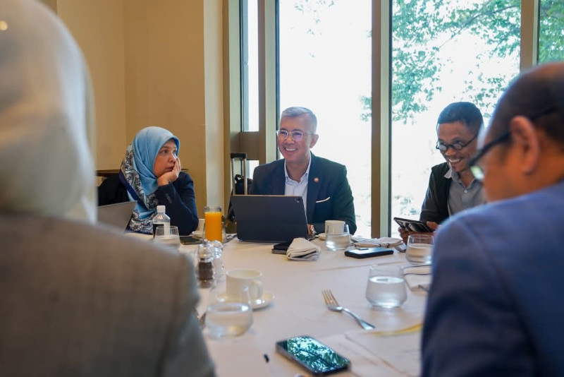 Malaysia complements, not competes with the U.S. in global supply chains – Tengku Zafrul