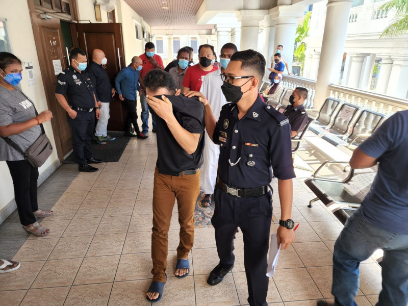 Food delivery rider fined RM4,000 for molesting woman