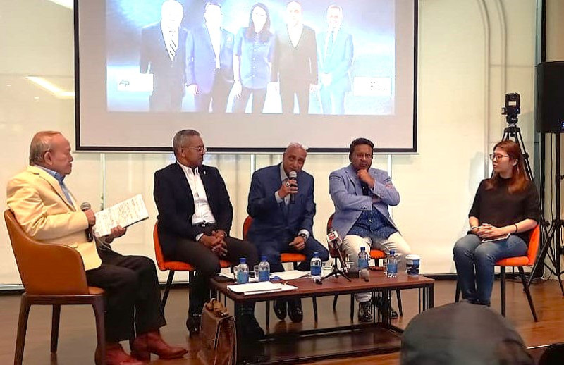Najib's royal addendum raises calls for legal clarity, constitutional respect 