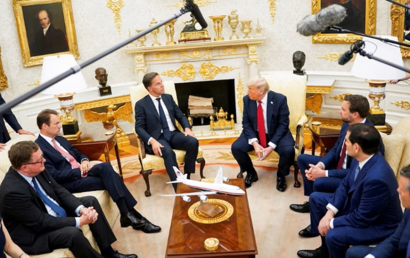 In reversal, Trump arms Ukraine and threatens sanctions on countries that buy Russian oil