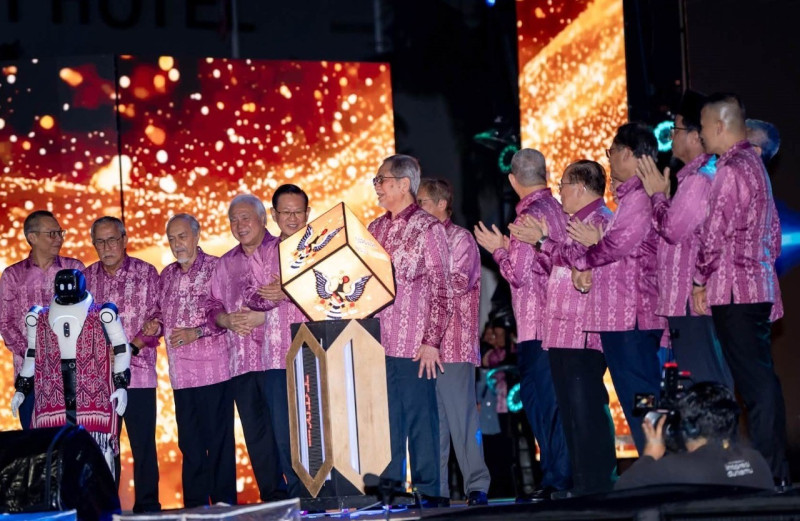 PETROS begins first oil production as Sarawak pushes to expand role in Malaysia’s energy sector