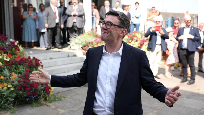 Andy Burnham takes office as UK PM, vowing to 'rewire' Britain and tackle cost-of-living pressures