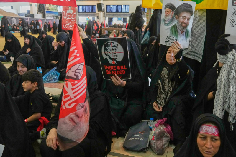 US reimposes Iran blockade as Hormuz Strait conflict escalates