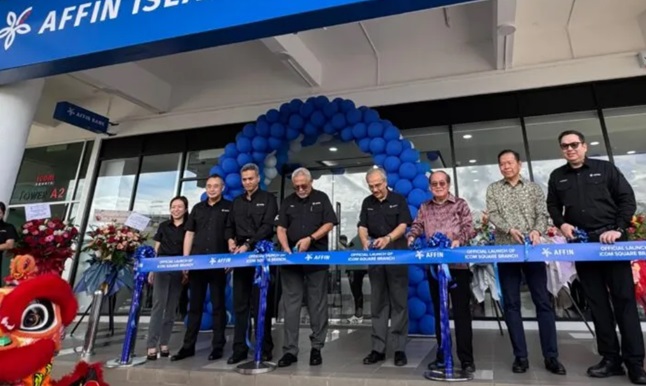 Uggah: Financial institutions must drive more than capital in Sarawak’s economic shift