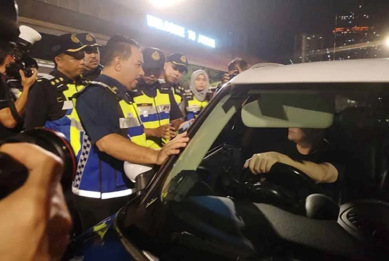 Foreign vehicles without VEP tags risk seizure