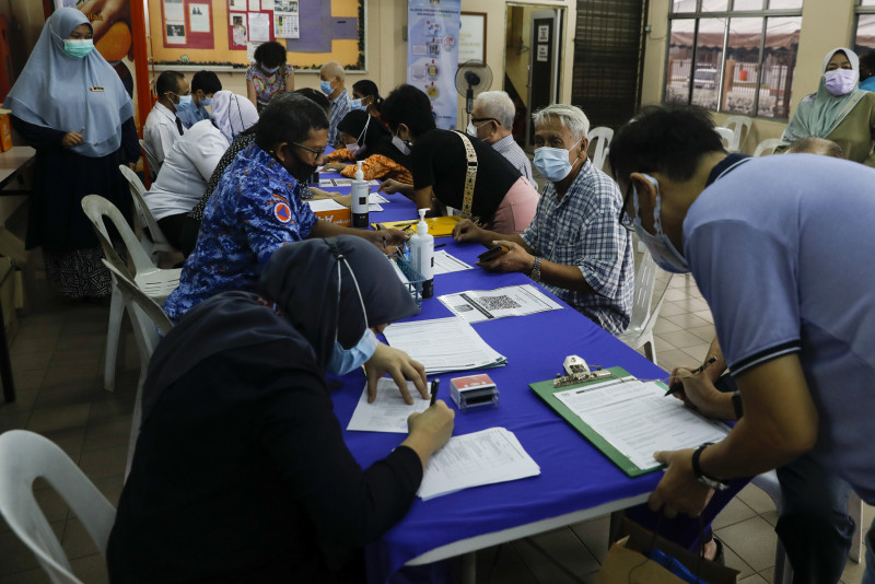S’wak records 2 new deaths and 6 new clusters