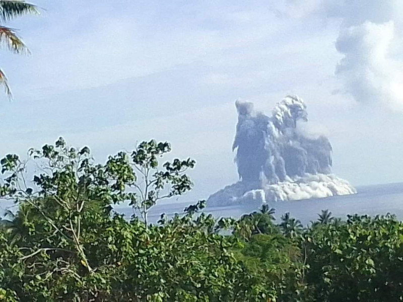 Vanuatu on alert as submerged volcano erupts